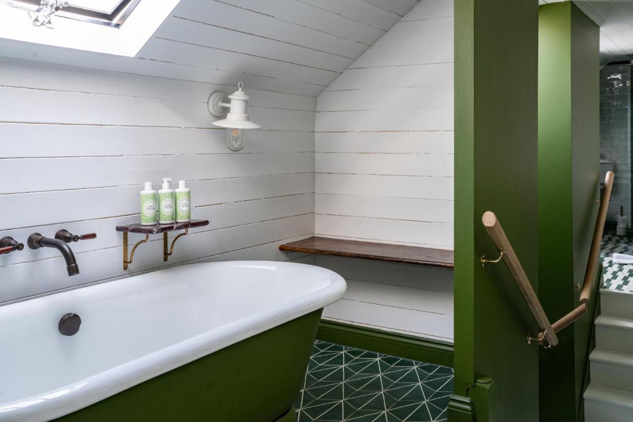 The Double Red Duke, Cotswolds Hotell Witney Eksteriør bilde