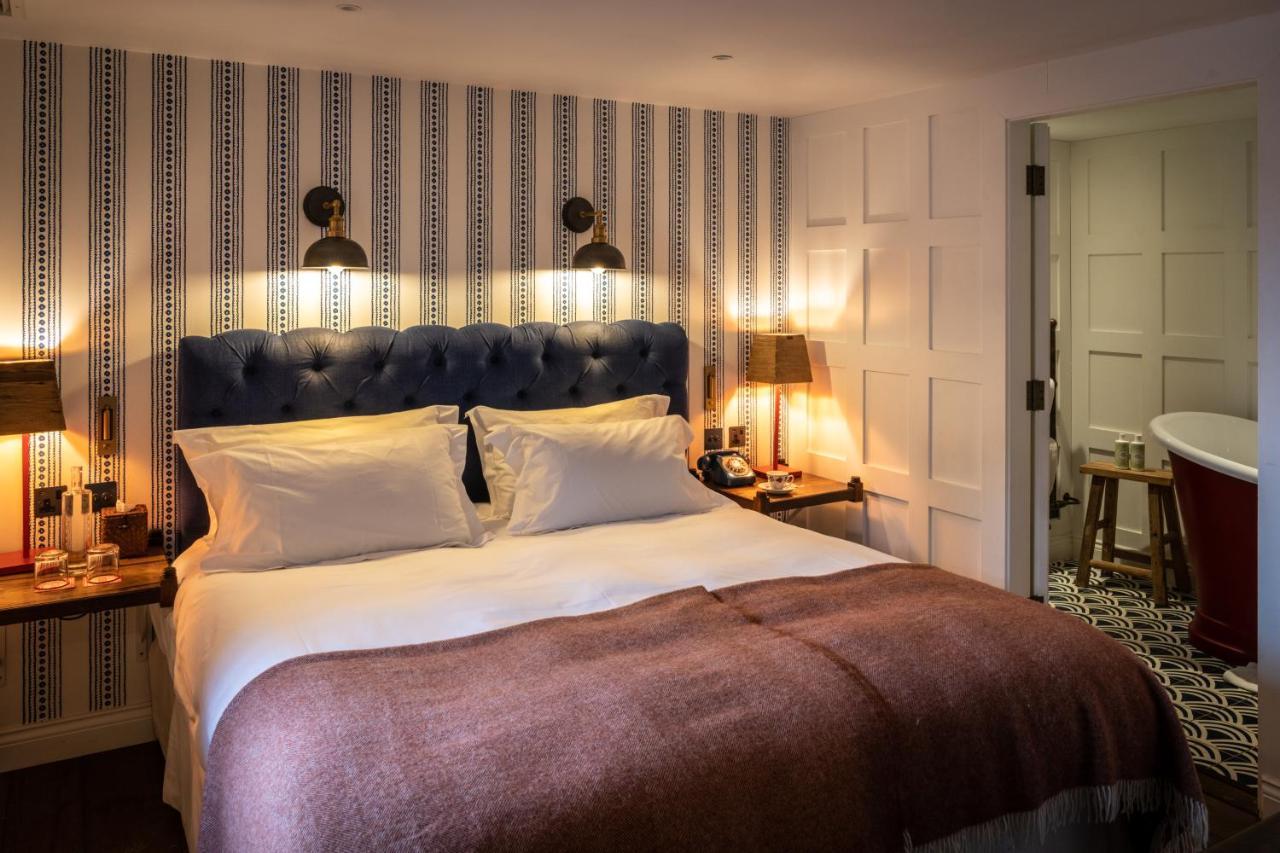 The Double Red Duke, Cotswolds Hotell Witney Eksteriør bilde
